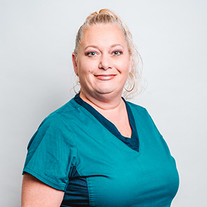 Kim loves to help patients at Etheredge Chiropractic, which has been serving the Chiropractic need of The Villages and the surrounding area for more than 30 years